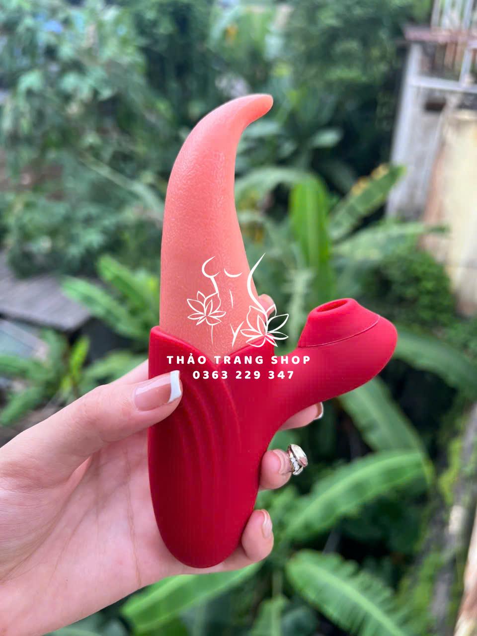 Lưỡi liếm rung bú hút hột le Amy - Ảnh 3