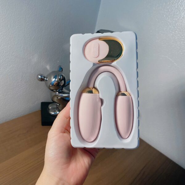 Trứng rung tình yêu 2 đầu uốn cong điều khiển từ xa