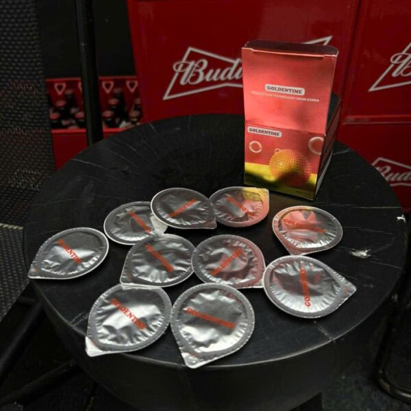 Bao GOLDENTIME 001mm siêu mỏng nhiều gel Có gai to,kichthich nữ Hộp 10c