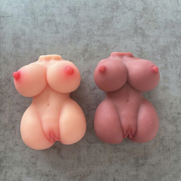 Búp bê tình dục bán thân giống như thật mini 0,5kg