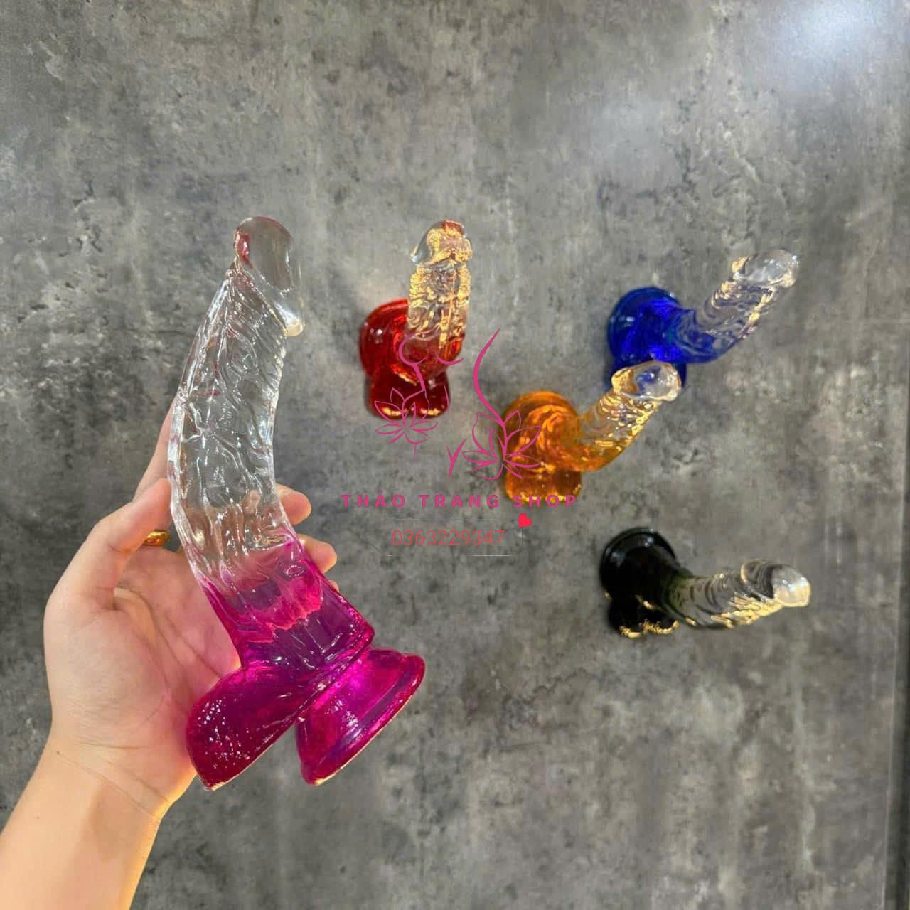 Dương vật cong trong suốt phối màu. Siêu mềm không chế độ - Ảnh 3